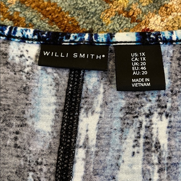 Willi Smith Blue and Black Patterned Top - Picture 5 of 6